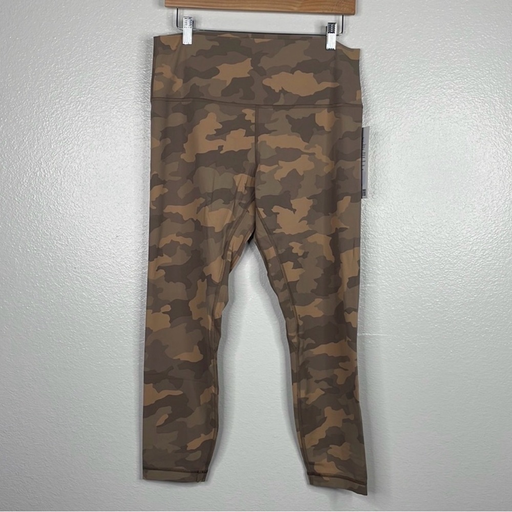 lululemon athletica Camouflage Print Leggings - Picture 2 of 4